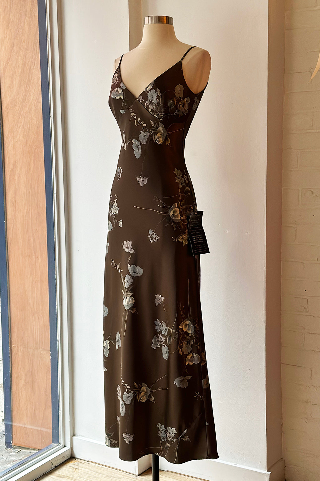 Load image into Gallery viewer, Vintage 90s Deadstock Victoria&amp;#39;s Secret Olive Satin Backless Floral Slip Dress

