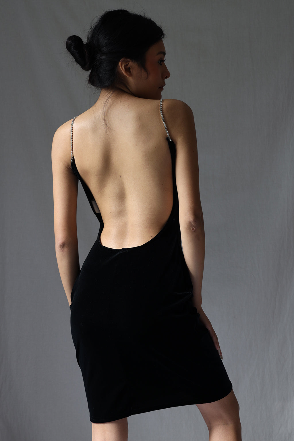 Load image into Gallery viewer, Vintage Rhinestone Strap Open Back Velvet Mini Dress
