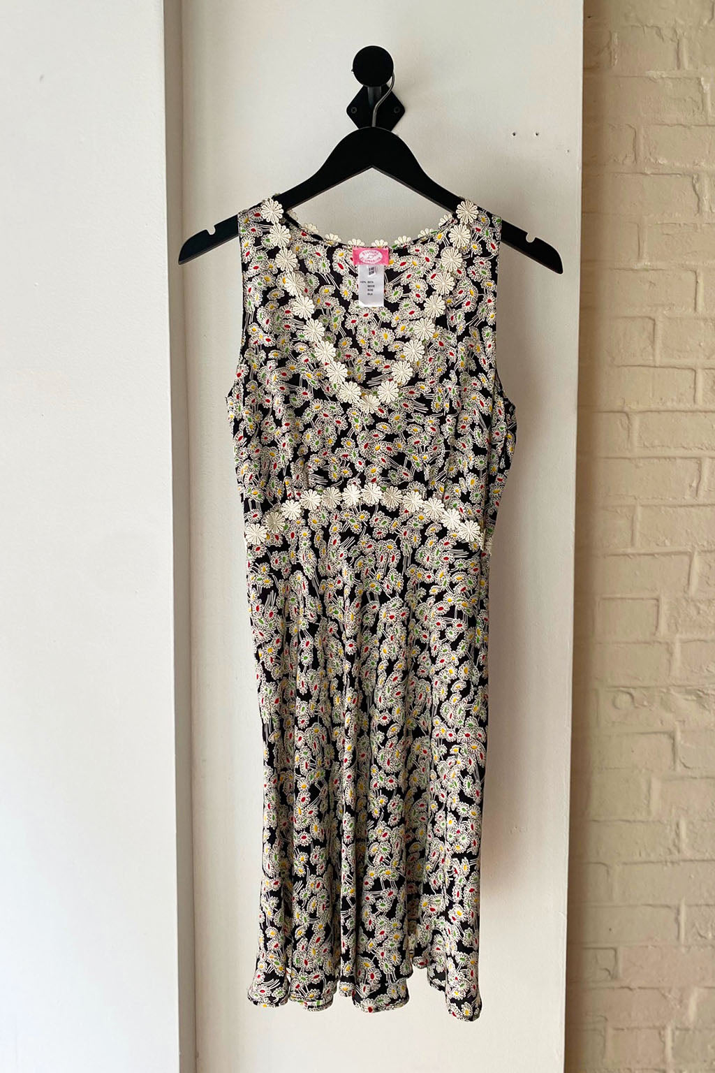 Load image into Gallery viewer, Vintage 90s Blumarine Silk Daisy Trim Dress
