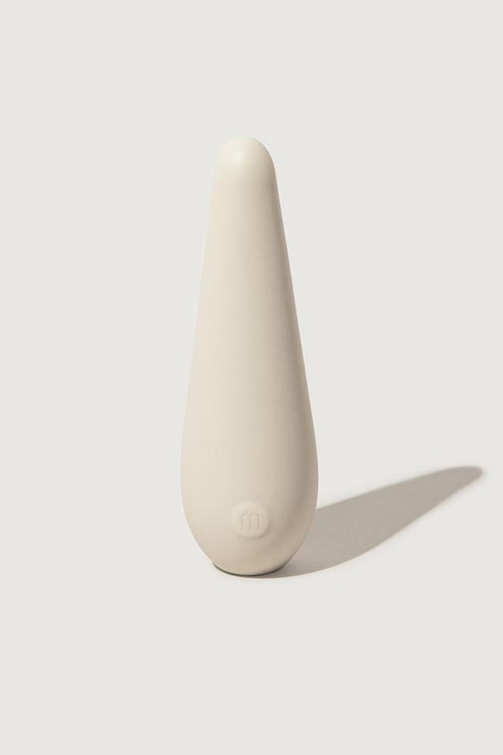 Load image into Gallery viewer, Maude Vibe Personal Massager
